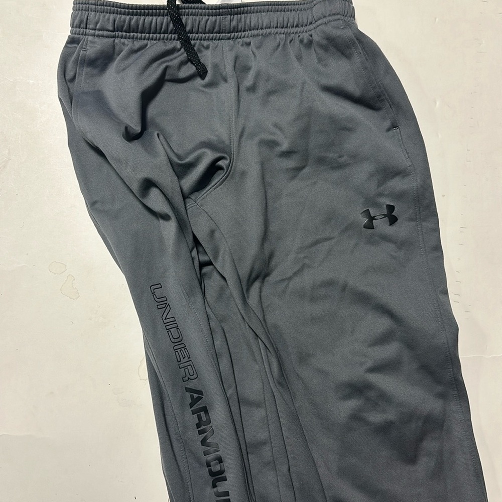 Under Armour Youth Medium Drawstring athletic Sweatpants fleece grey joggers
